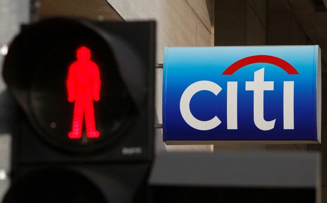 Citigroup outlines layoff process, reassignments in overhaul