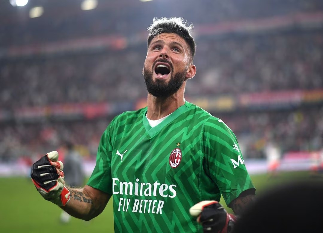 AC Milan to sell Giroud keeper kits after his stint in goal